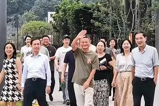 贝肯鲍尔追悼会当天他的拜仁前队友旺德尔去世，享年73岁